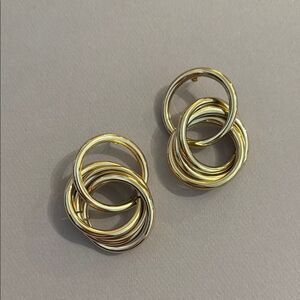 Elegant Gold Hoop Earrings M488